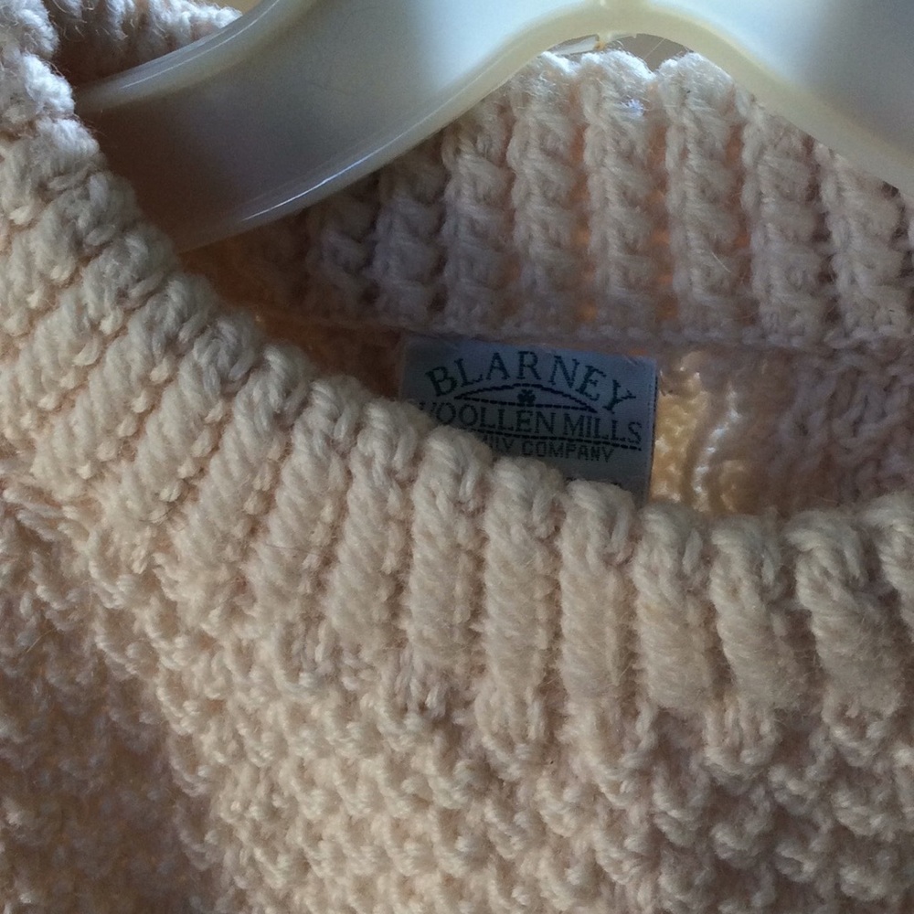 Hand knit 100% Wool Irish Pullover Sweater - Picture 4 of 7
